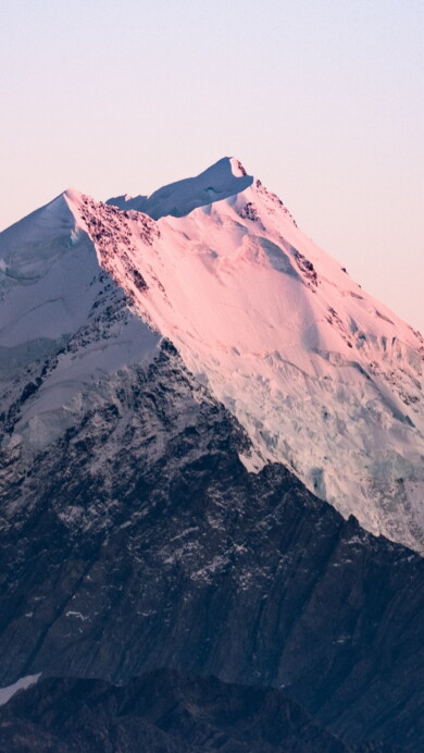 Immerse yourself in the natural beauty of New Zealand with this captivating 4K wallpaper. It features the stunning glacier mountains of the South Island, making it an ideal choice for your high-resolution desktop background.